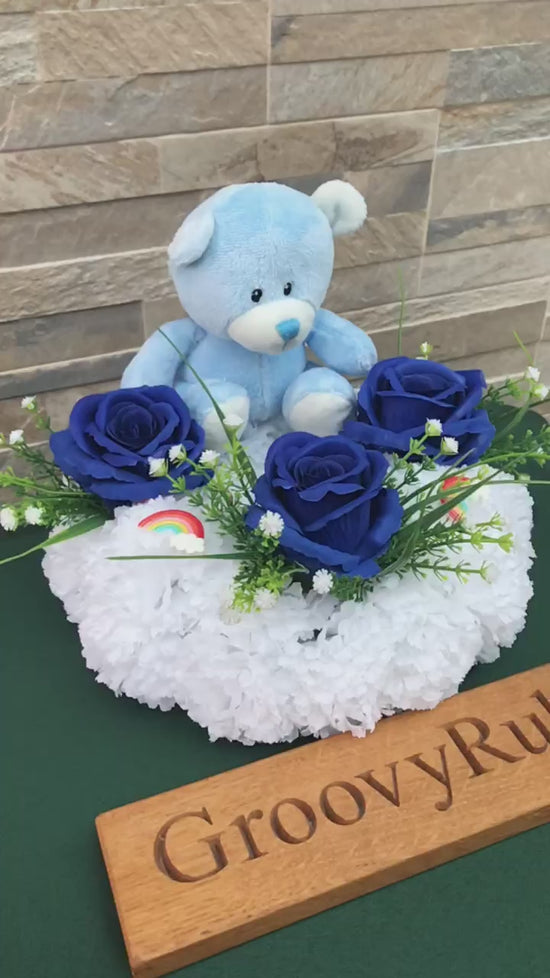 Load and play video in Gallery viewer, Baby Blue Bear Posy Ring
