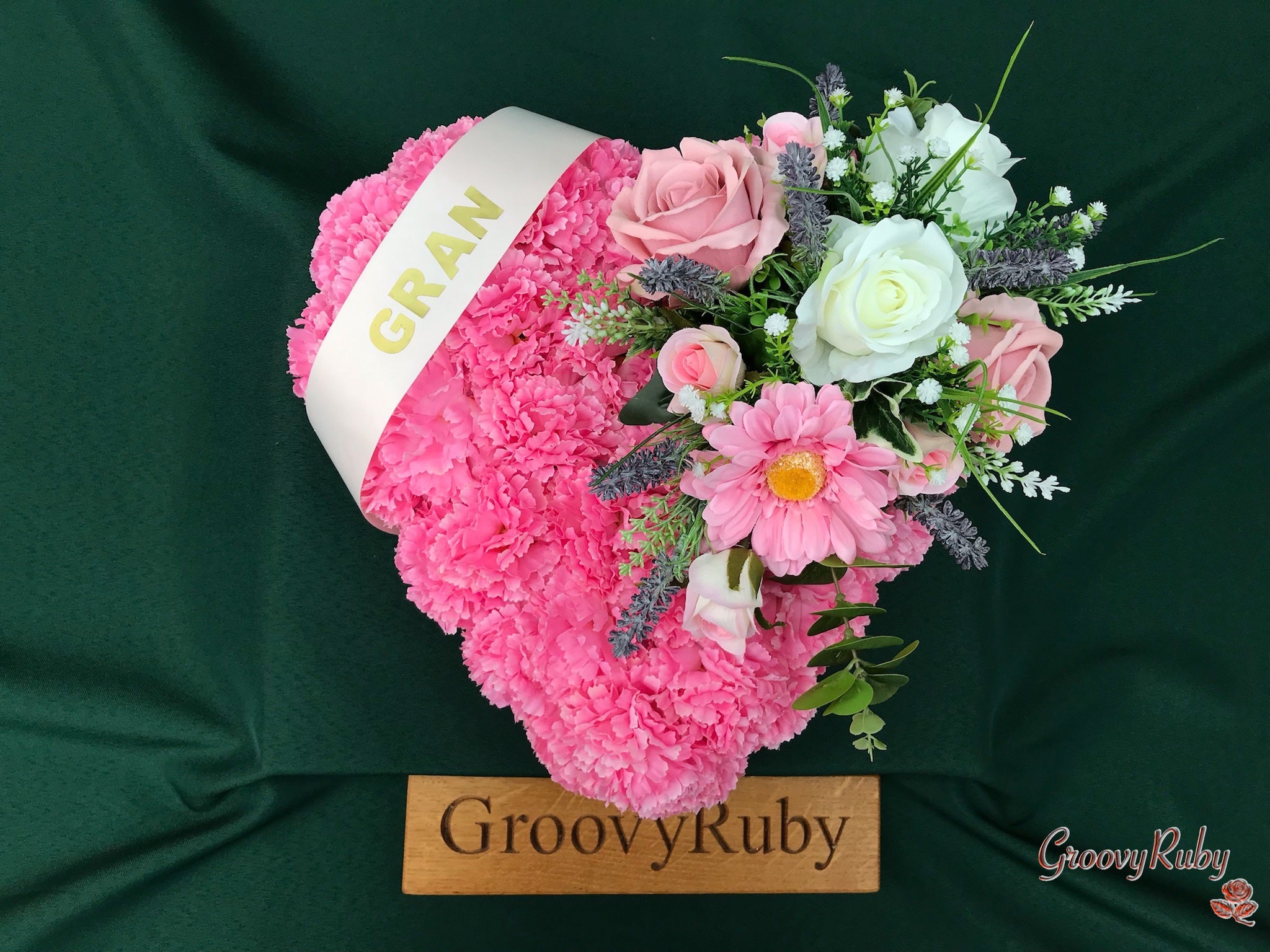 Heart Tributes – GroovyRuby Floral Tributes