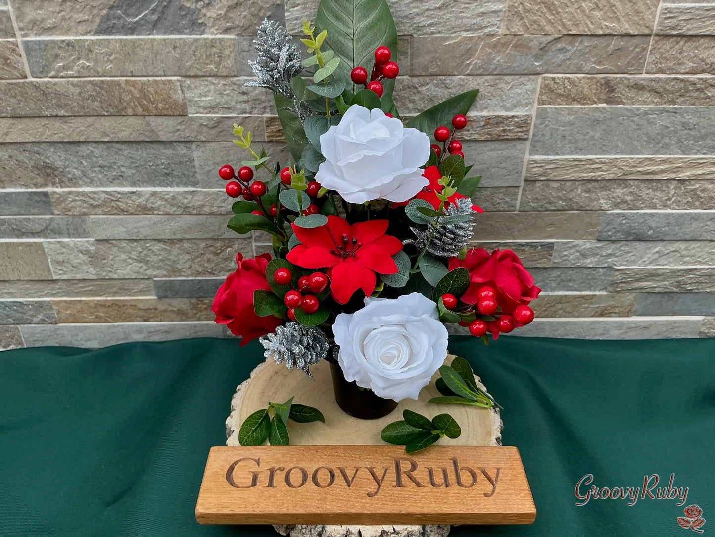 Christmas Morning, Headstone/Cemetery Flat Back, Tall Grave Pot
