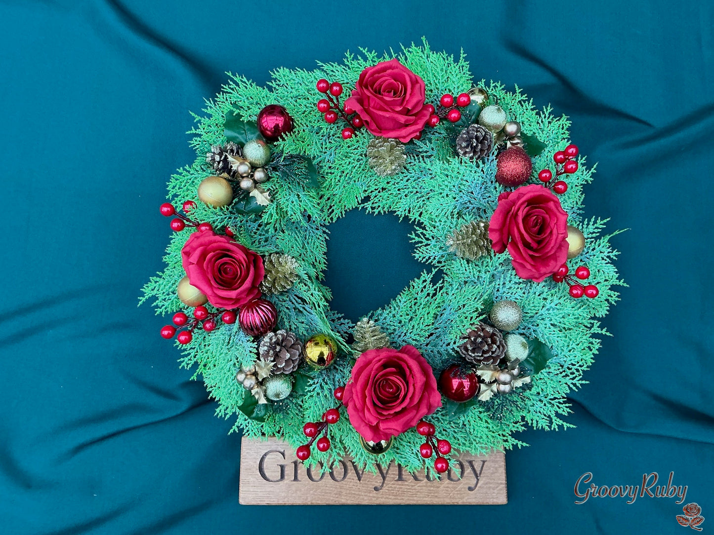 Christmas Tradition Wreath