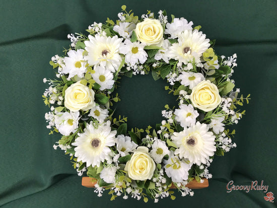 Daisy Fields Wreath